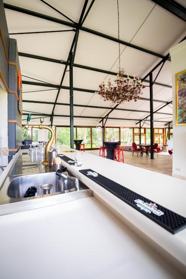 Hotel Resort Landgoed Westerlee 웨스터리 외부 사진